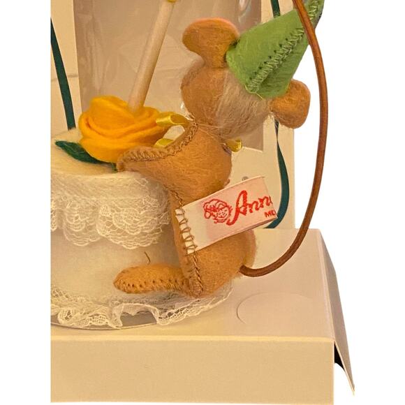 Annalee 3" Happy Birthday Cake One Year Mouse Vintage Doll 1996 Home Decor - Picture 4 of 6